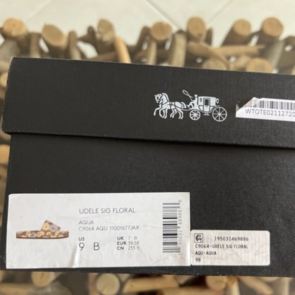 COACH Udele Sig Floral Aqua Rubber Slide Sandals - Picture 7 of 7